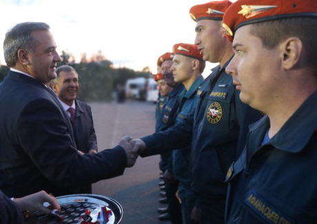 Глава МЧС России Владимир Пучков передал новую технику пожарно-спасательным подразделениям Татарстана