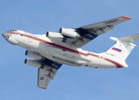 Спецборт МЧС России осуществляет санитарно-авиационную эвакуацию тяжелобольных граждан из Грозного в Нижний Новгород