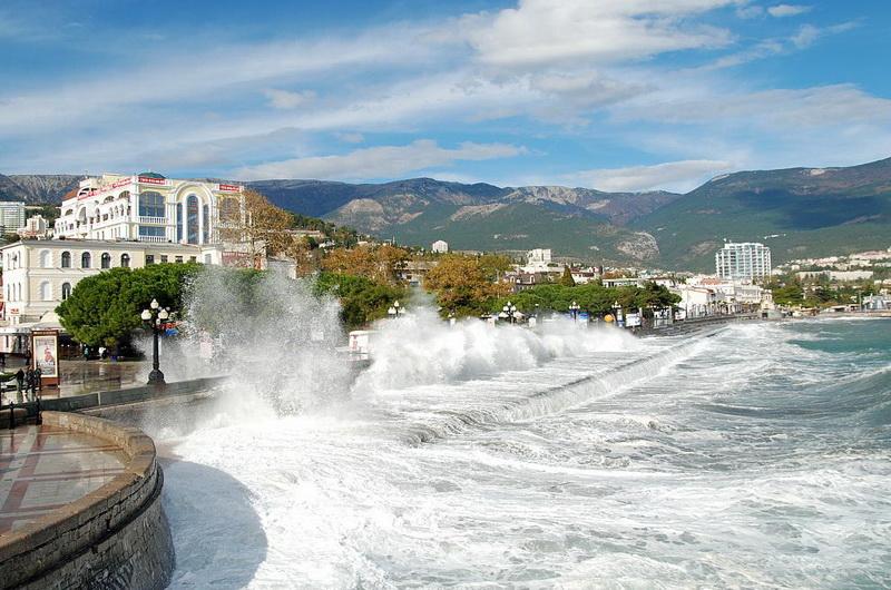 Путешествие в Ялту – подарок ласкового лета