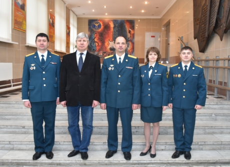 Факультету руководящих кадров Академии ГПС МЧС России – 25 лет Факультету руководящих кадров Академии ГПС МЧС России – 25 лет