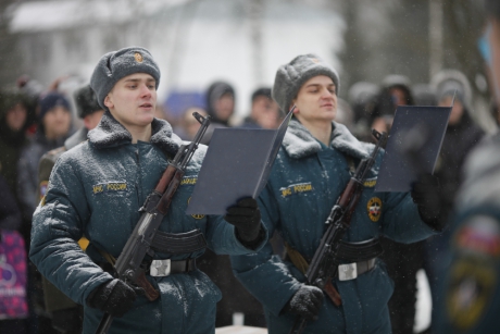 В Ногинском спасательном центре МЧС России состоялась торжественная церемония приведения к Военной присяге