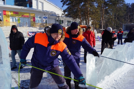 Дальневосточные спасатели устроили флешмоб