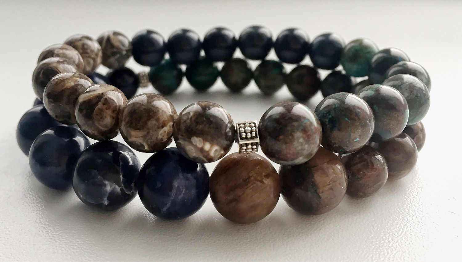 Стильные и качественные мужские браслеты оптом