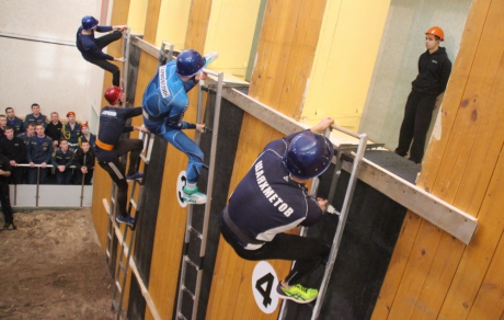 Лучших спортсменов назвали по итогам Всероссийских соревнований по пожарно-спасательному спорту среди образовательных организаций МЧС России