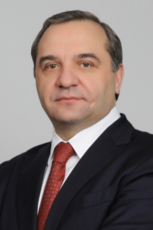 Владимир Пучков выразил соболезнования главе МЧС Азербайджана в связи с жертвами при пожаре в Баку