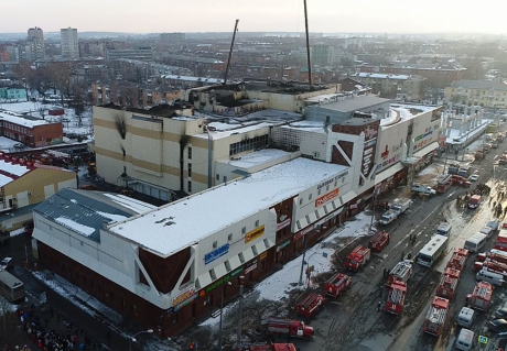 Состояние несущих конструкций торгово-развлекательного центра «Зимняя вишня» контролируют с помощью беспилотников