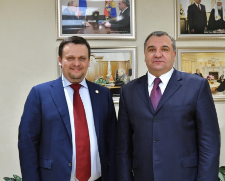 Глава МЧС России и губернатор Новгородской области обсудили вопросы подготовки к весеннему половодью и пожароопасному сезону