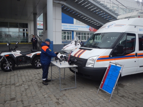 Техника МЧС России представлена на международном выставочном форуме в Хабаровске