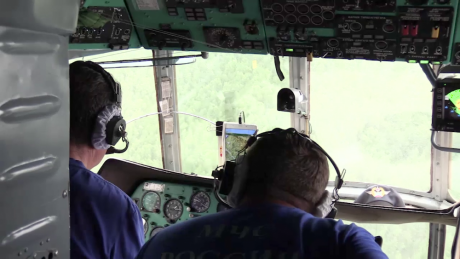 В Забайкалье Ми-8 МЧС Росси эвакуировал местных жителей из тайги