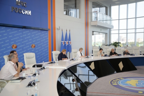 На базе НЦУКС МЧС России прошло селекторное совещание Роспотребнадзора, посвященное проблемам распространения кори