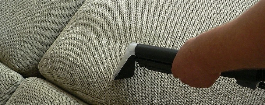 Химчистка диванов в Санкт-Петербурге недорого