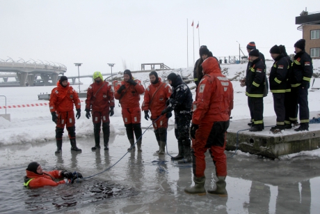 Сербские специалисты проходят курсы повышения квалификации в Санкт-Петербургском университете ГПС МЧС России