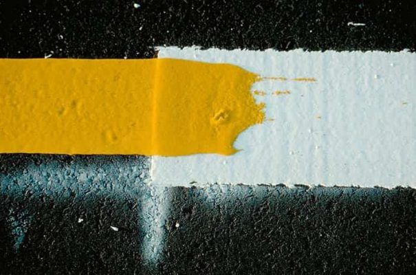 Краски для разметки от «Софмикс» - эффективный инструмент для обозначения и организации пространства