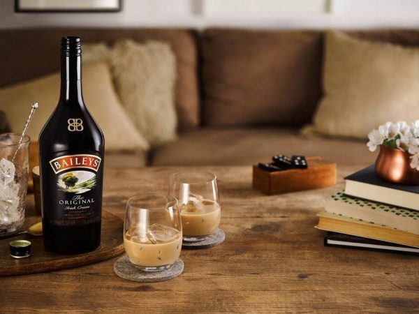Разнообразие ирландского ликера Бейлис