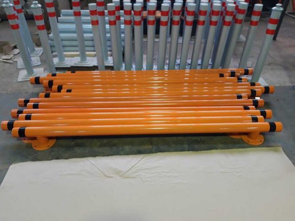 Надежные колесоотбойники на опорах недорого