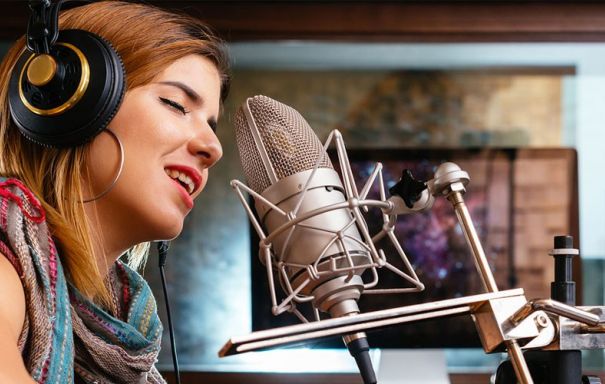 Индивидуальное обучение вокалу онлайн в школе «SoloNext»