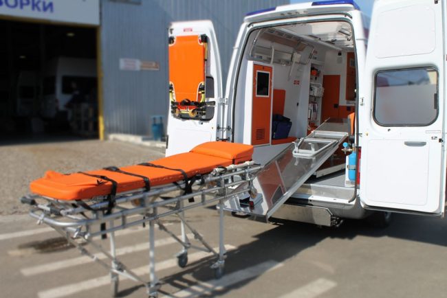 Медтакси - перевозка больных людей по Москве и Московской области