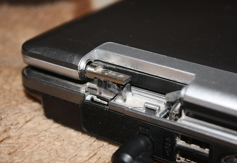 Ремонт петель ноутбука HP: Как восстановить функциональность и продлить срок службы