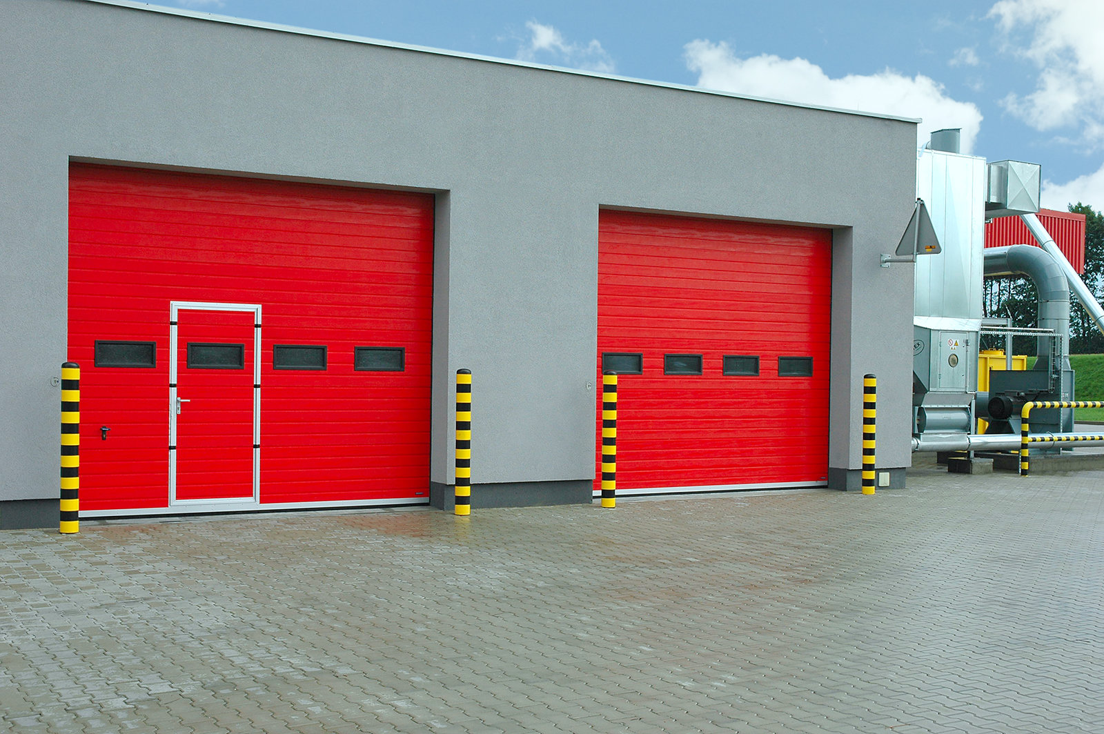 Промышленные ворота и нормативные требования