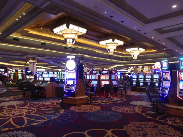 Игровые приключения: мир азарта от казино Вулкан